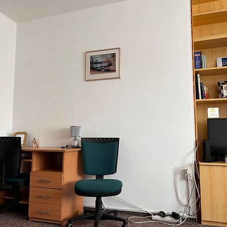 Cozy Apartment In The City Centre Next To Dom Square 塞格德 外观 照片