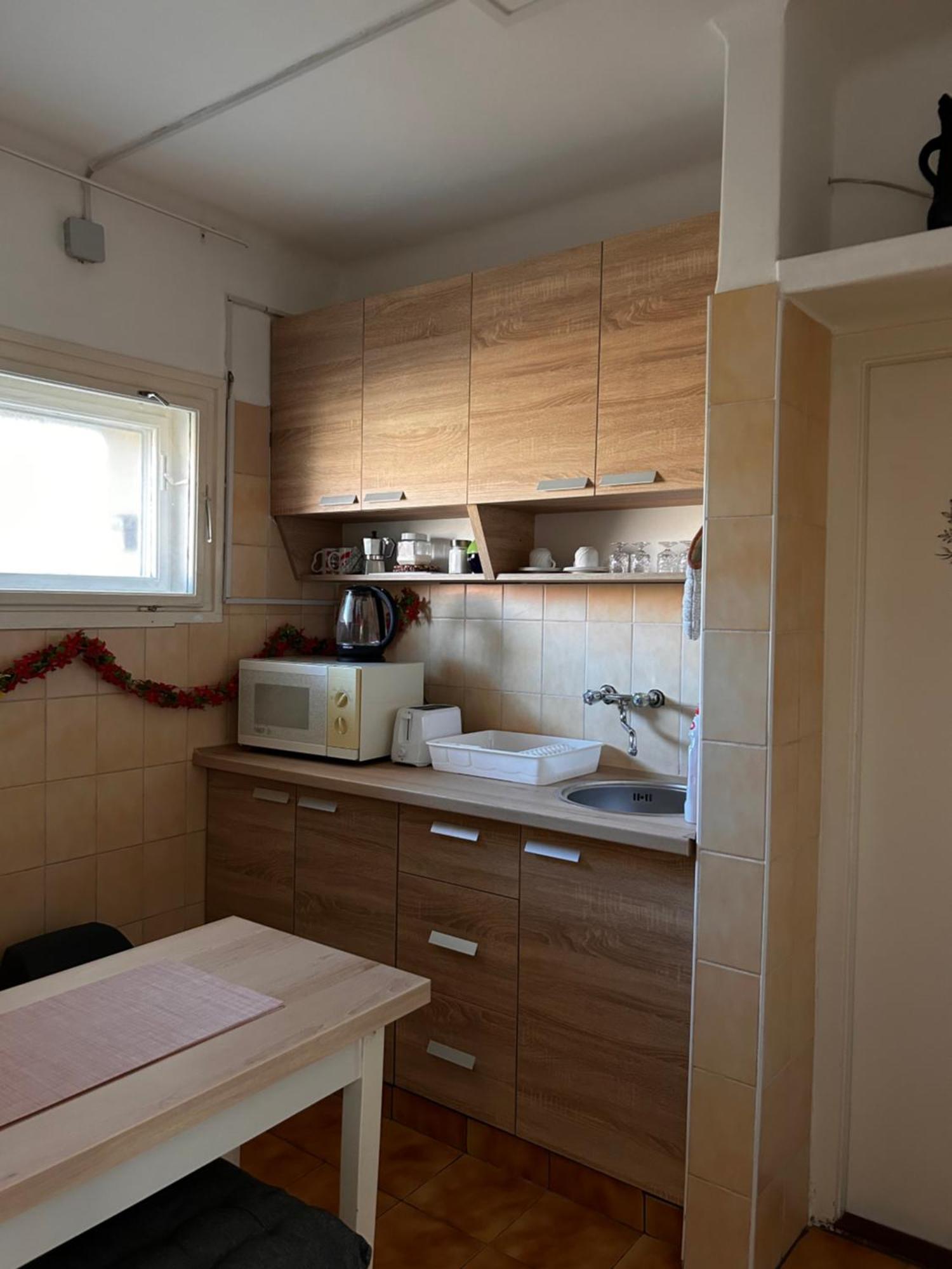 Cozy Apartment In The City Centre Next To Dom Square 塞格德 外观 照片